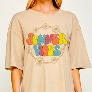 Oversized graphic tee